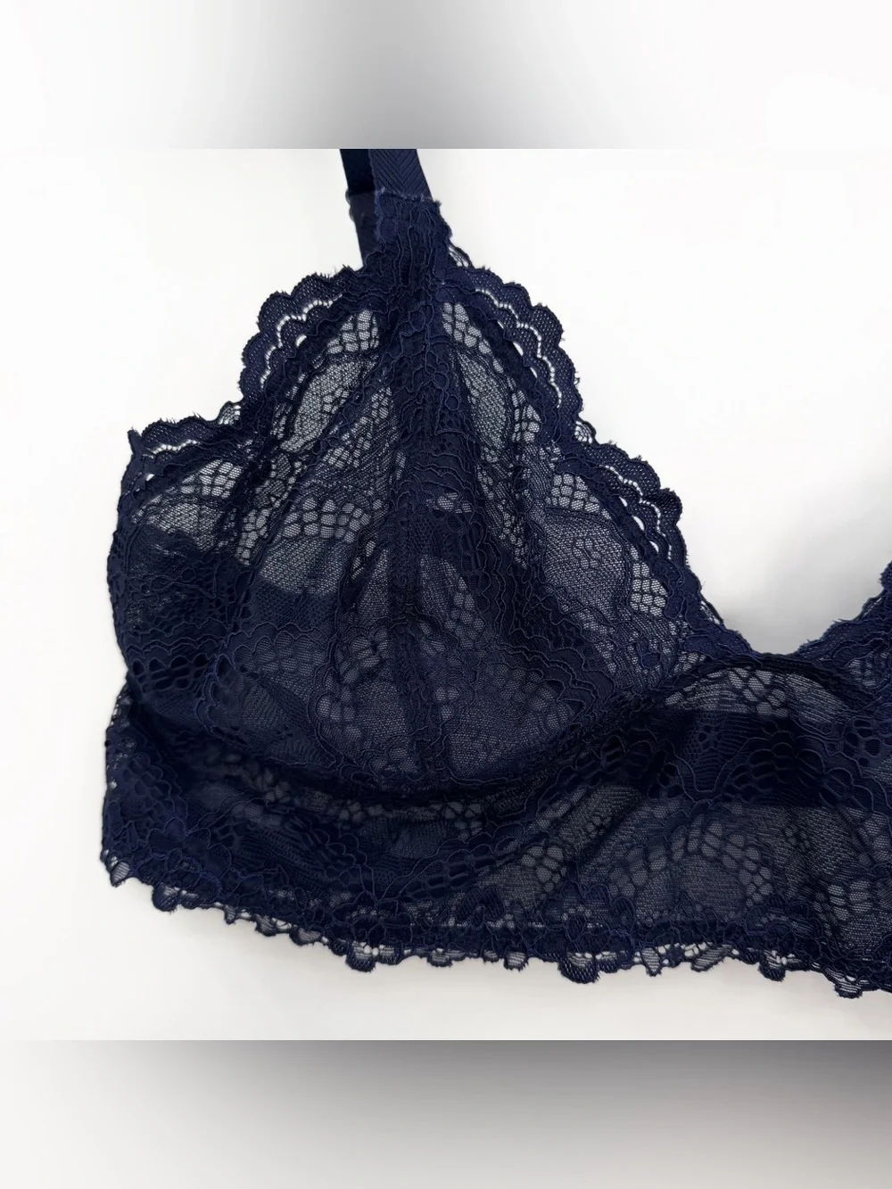 INTIMATELY FREE PEOPLE Let Me Kiss You Soft Bra Navy Blue L
